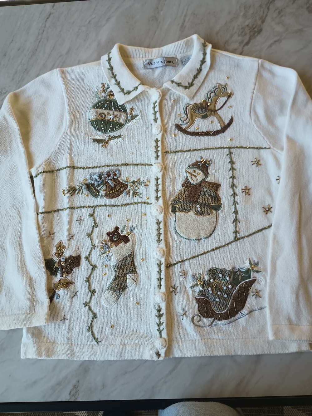 Victoria Jones  Cream Holiday Embroidered Cardigan Size M Festive Holiday